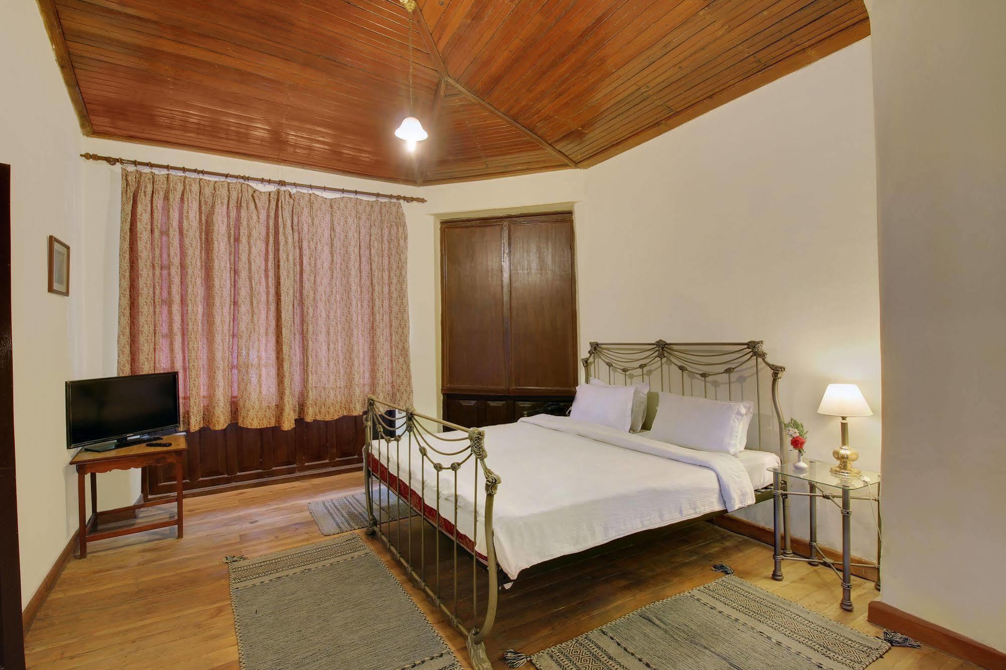Hotel Chevron Fairhavens, Nainital Esterno foto